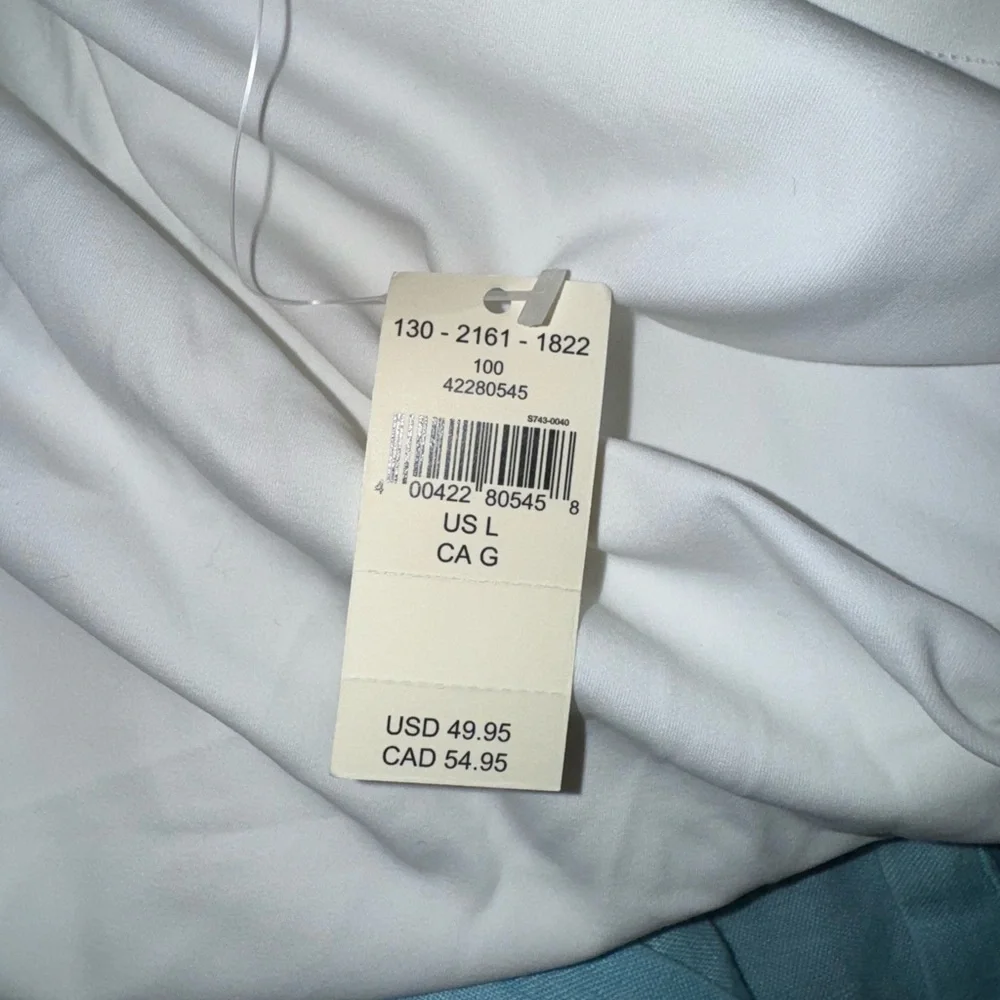 Offline by Aerie White Short Sleeve Women's Tee. Size L. NWT - Picture 5 of 6